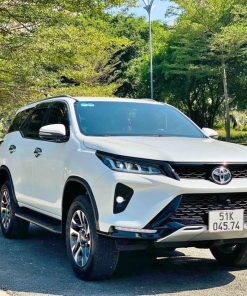Xe Du Lịch 7 Chỗ Fortuner